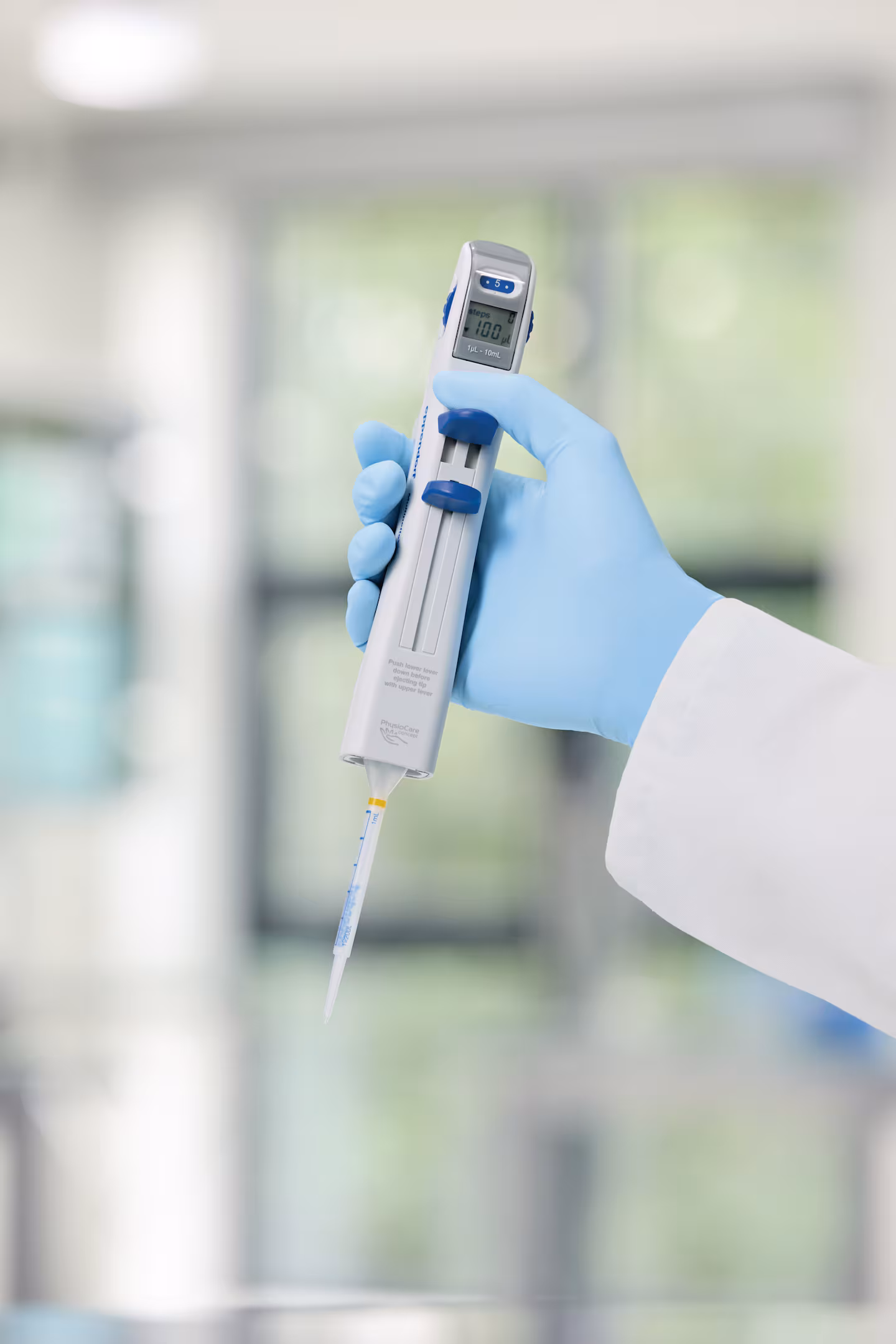 Pipeta Dispensadora Multipette® M4 con Kit de Inicio Combitips® Advanced | Eppendorf - Imagen 2